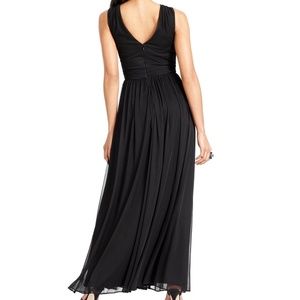 Alex Evenings Dresses - NWT Jeweled Brooch Halter Gown Sz 8 Alex Evenings Dresses - NWT Jeweled Brooch Halter Gown Sz 8